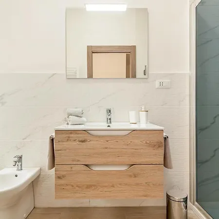 La Spezia - New Home With Netflix & Free Parking Exterior foto